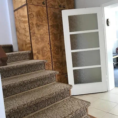 Apartament Przy Basenie * ギジツコ